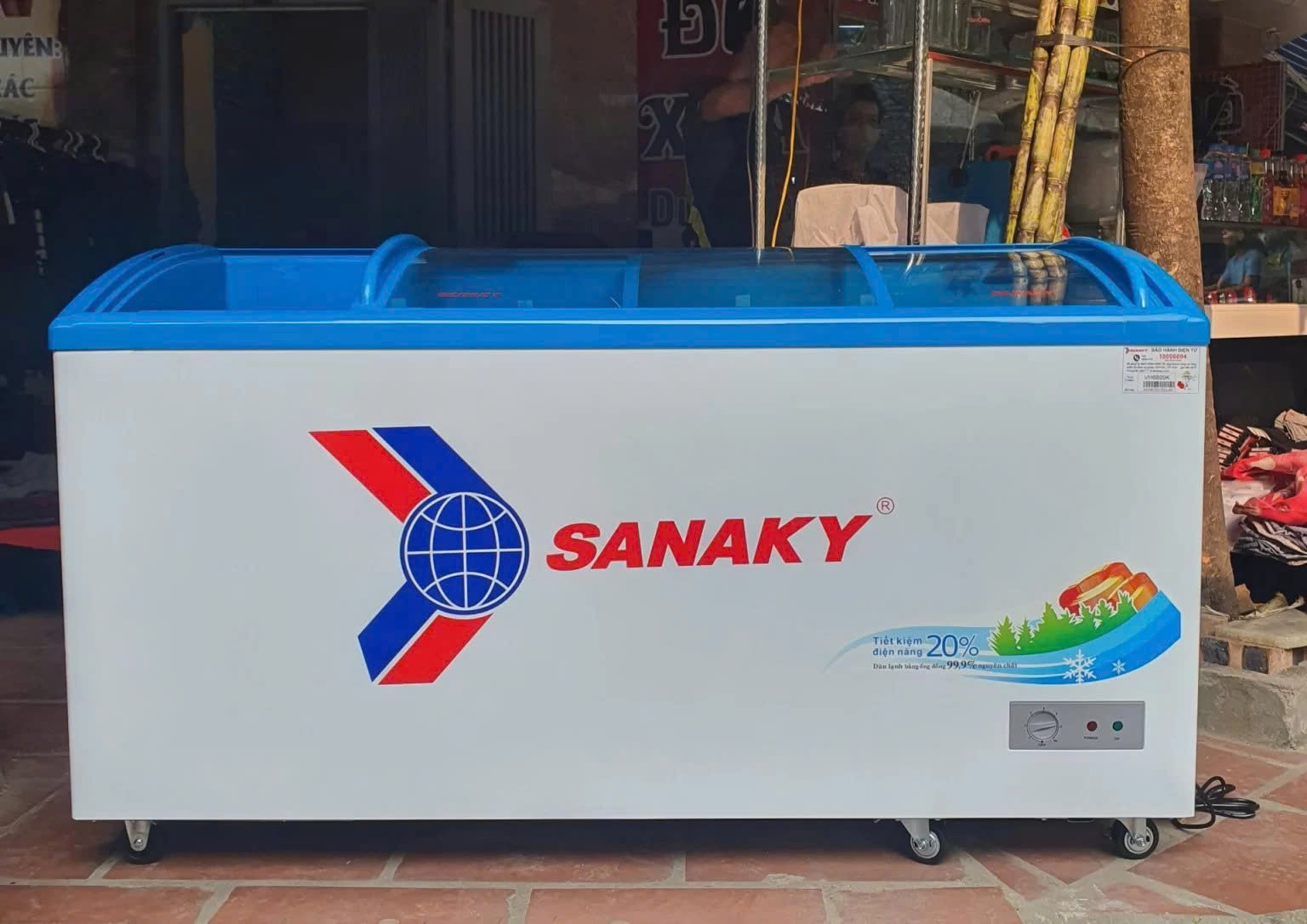 Tủ đông Sanaky VH-6899K 680 lít